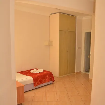 Elit Koseoglu Hotel Side